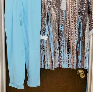 Short sleeve top and pants